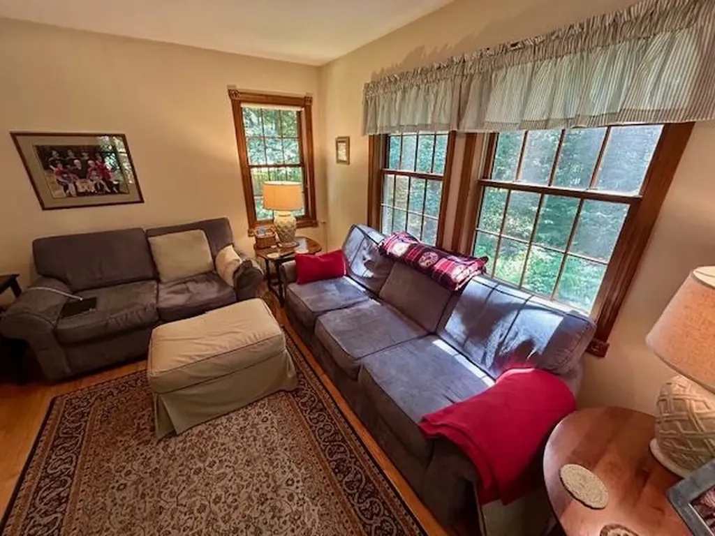 75 Ledgewood Drive Randolph VT 05060-0017