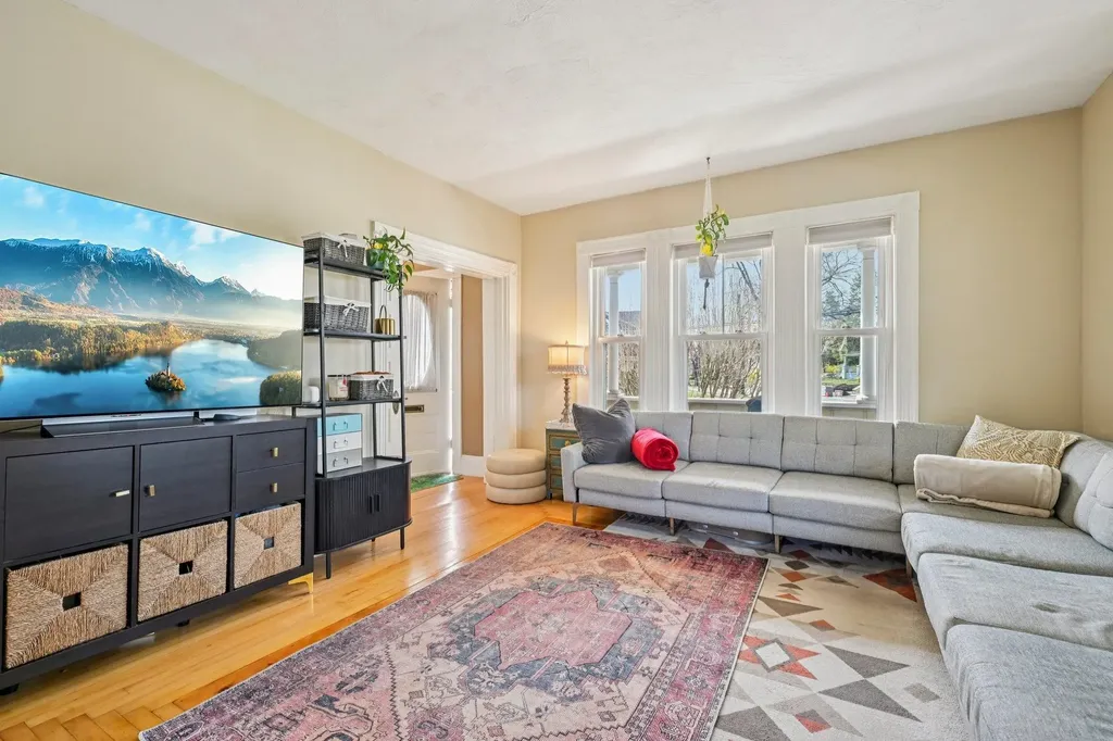128 East Street Methuen MA 01844