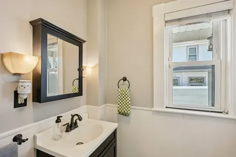 128 East Street Methuen MA 01844