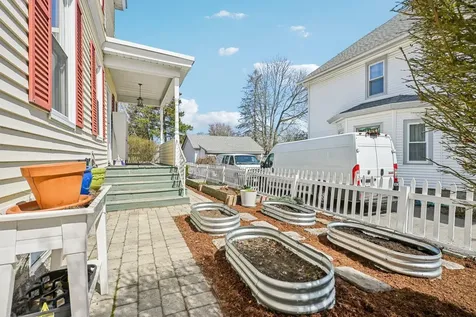 128 East Street Methuen MA 01844