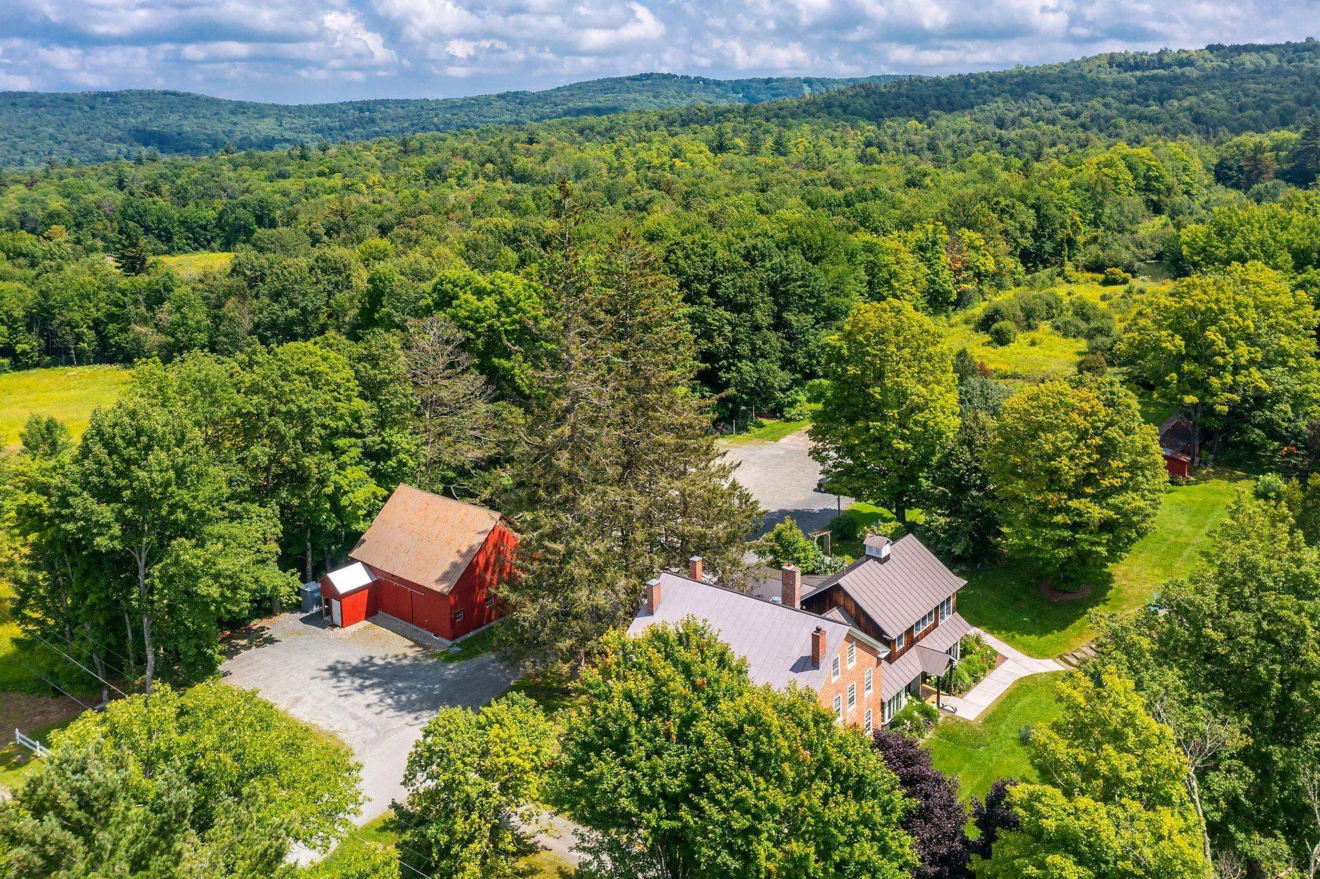 Barnard VT, 5518 Route 12