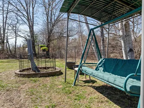 7 Lilac Lane Pittsfield NH 03263
