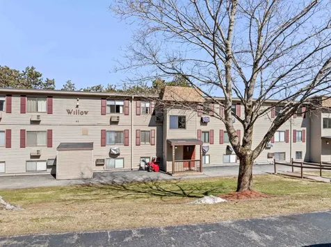 41 Treetop Circle Laconia NH 03246