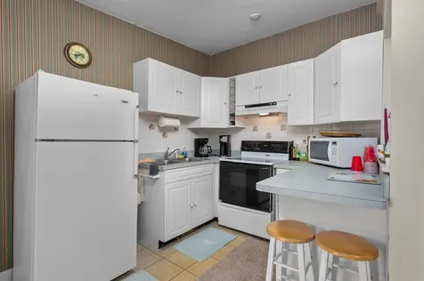 41 Treetop Circle Laconia NH 03246