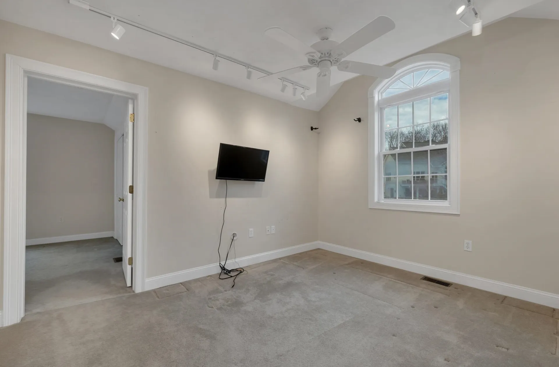176 Hickory Stick Lane Laconia NH 03246