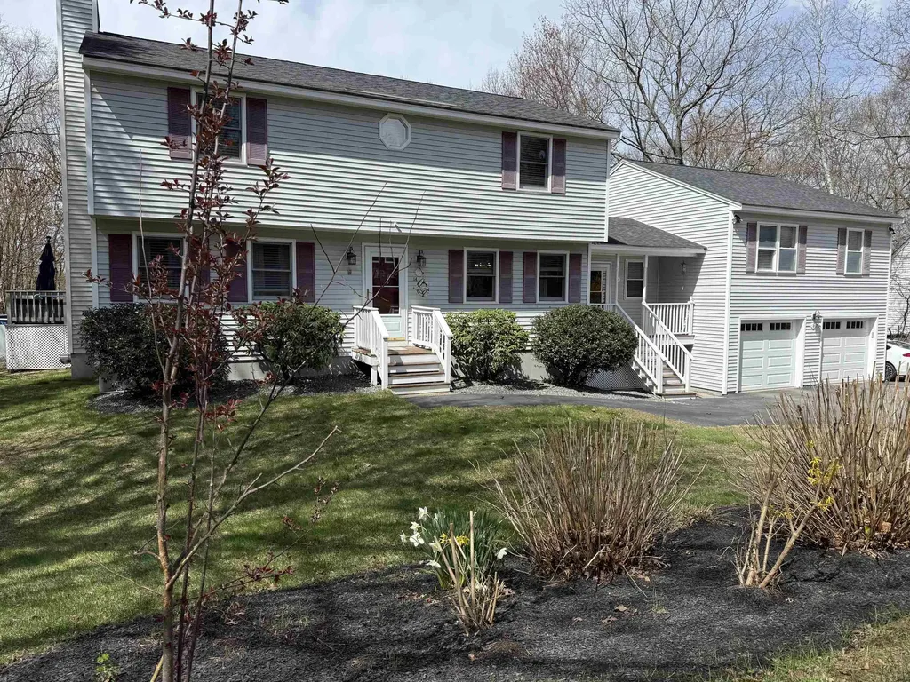 14 Garvin Road Derry NH 03038