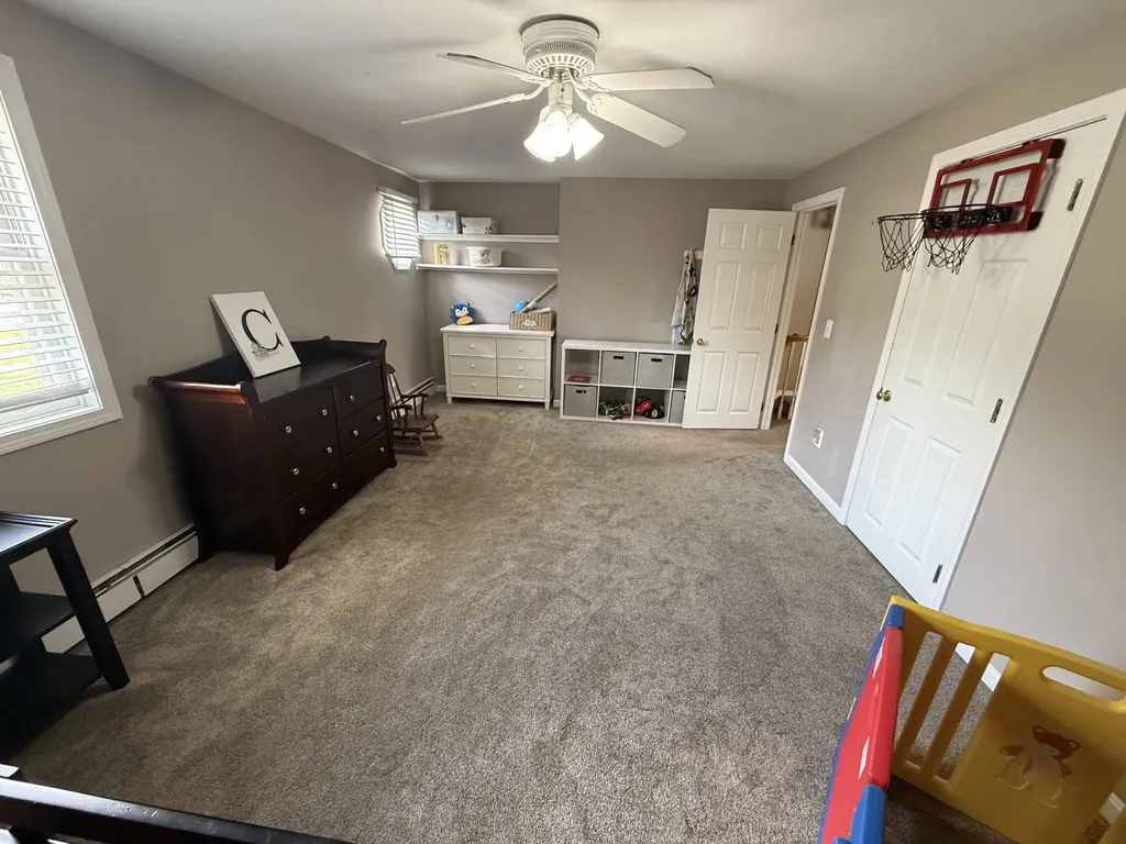 14 Garvin Road Derry NH 03038
