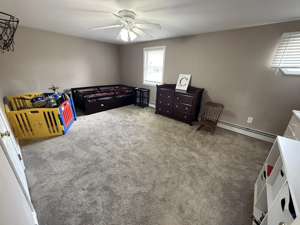14 Garvin Road Derry NH 03038