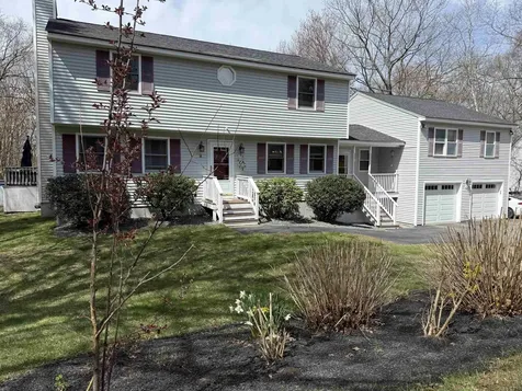 14 Garvin Road Derry NH 03038