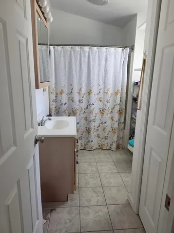 14 Garvin Road Derry NH 03038