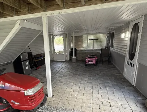 14 Garvin Road Derry NH 03038