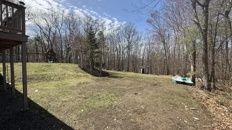 14 Garvin Road Derry NH 03038