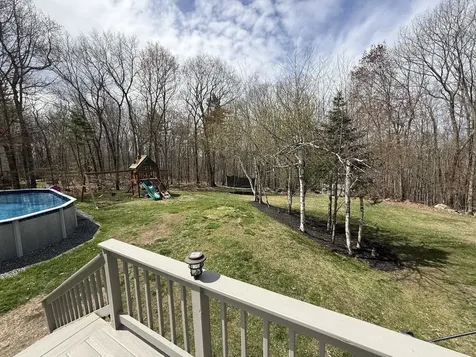 14 Garvin Road Derry NH 03038