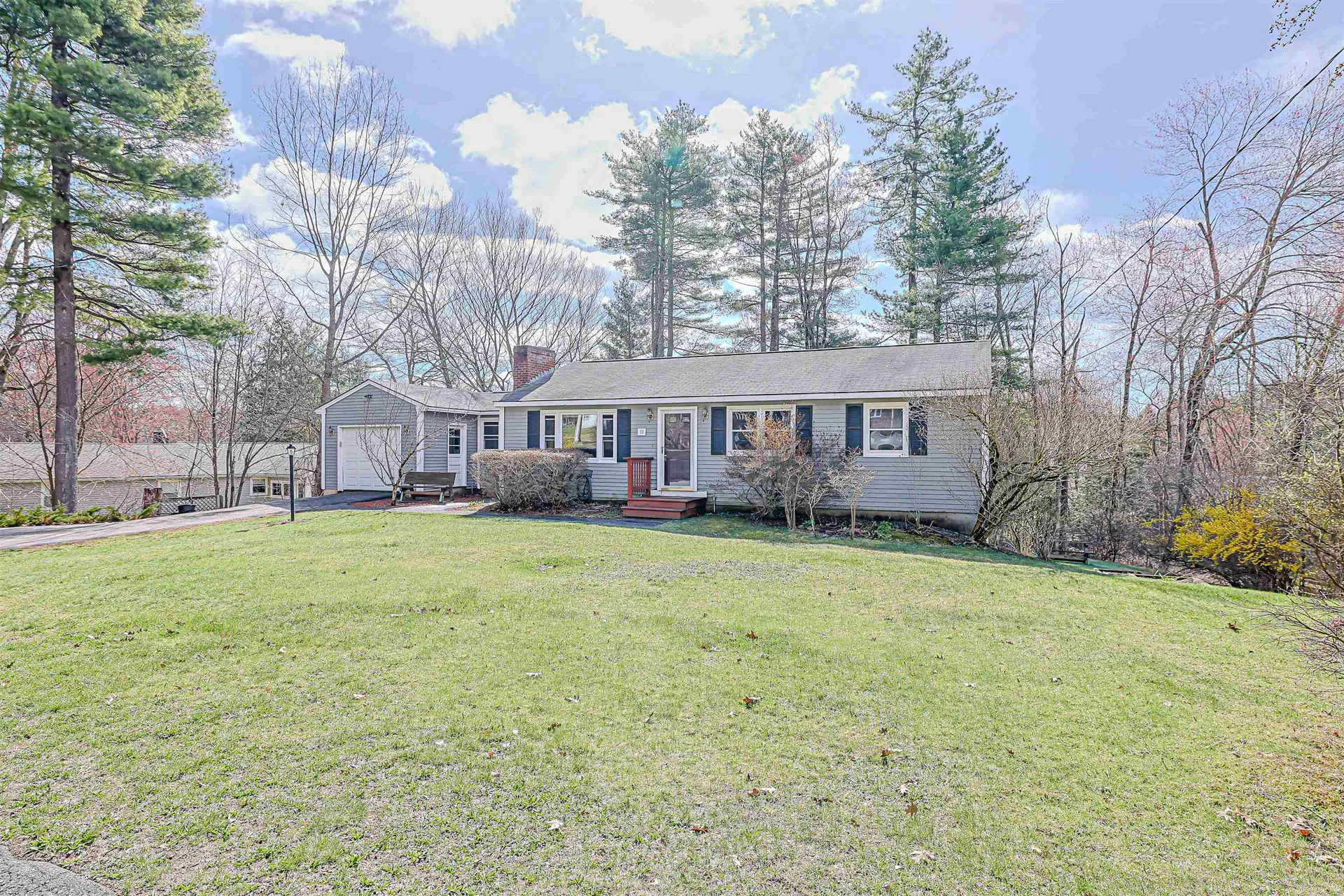 10 Westborn Drive Merrimack NH 03054