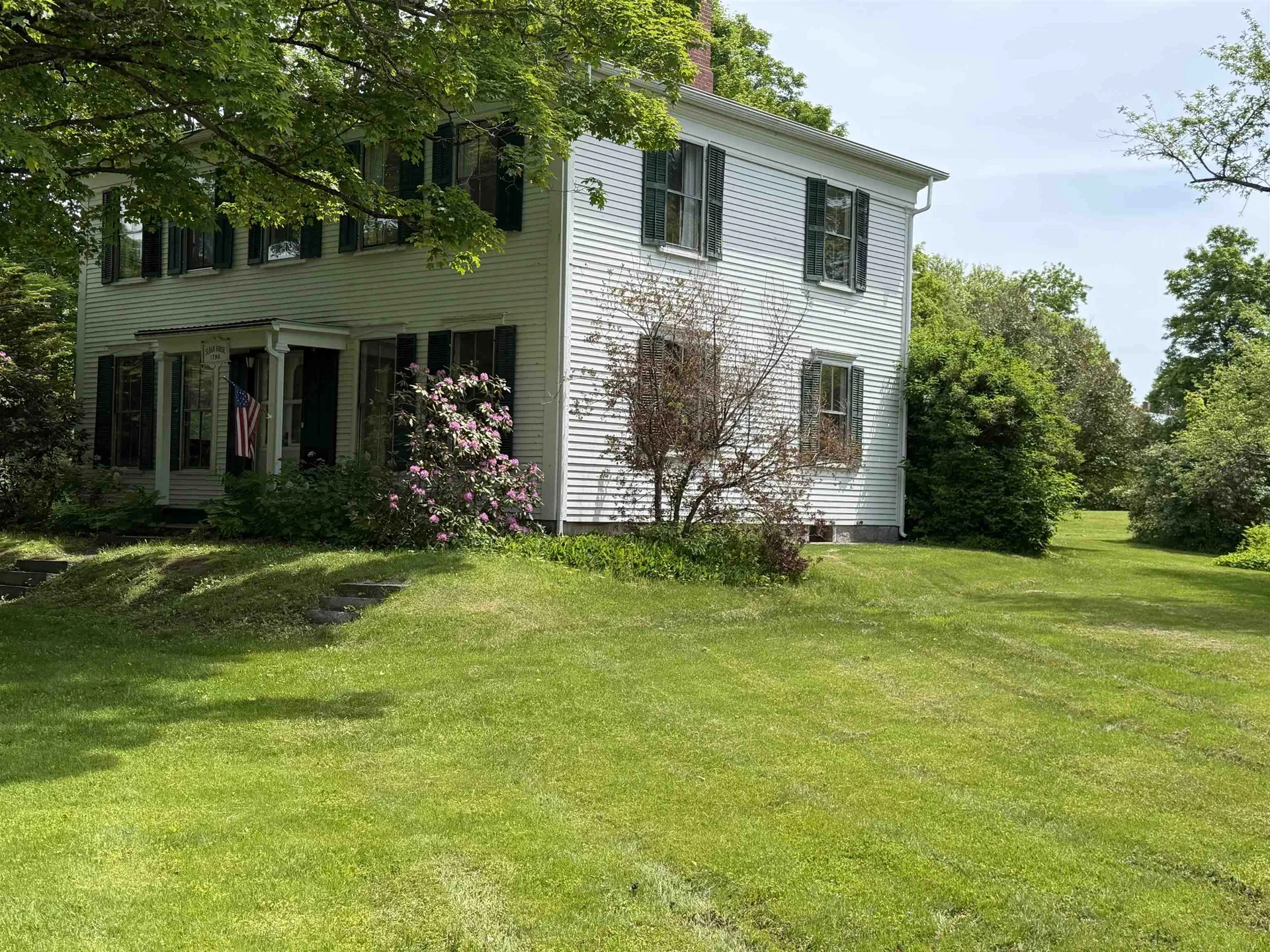 52 School Street Haverhill NH 03765