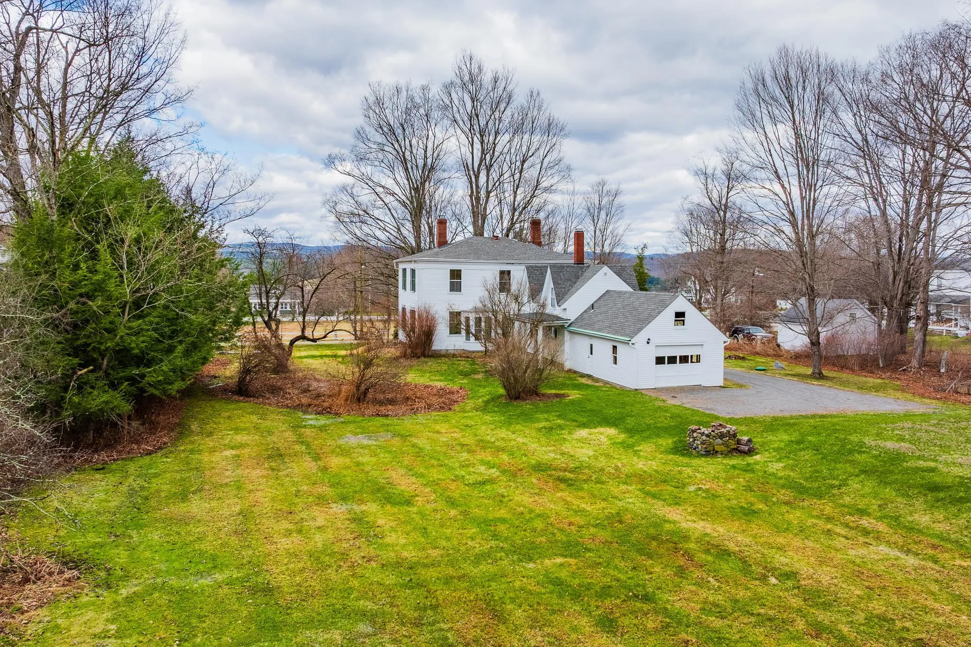 52 School Street Haverhill NH 03765