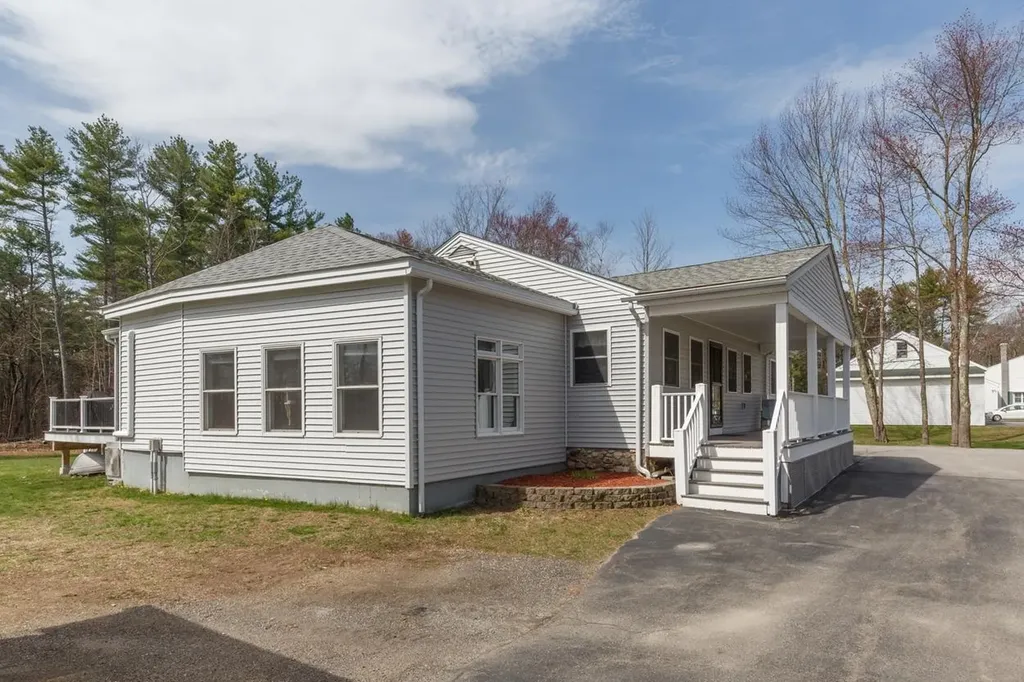131 High Range Road Londonderry NH 03053