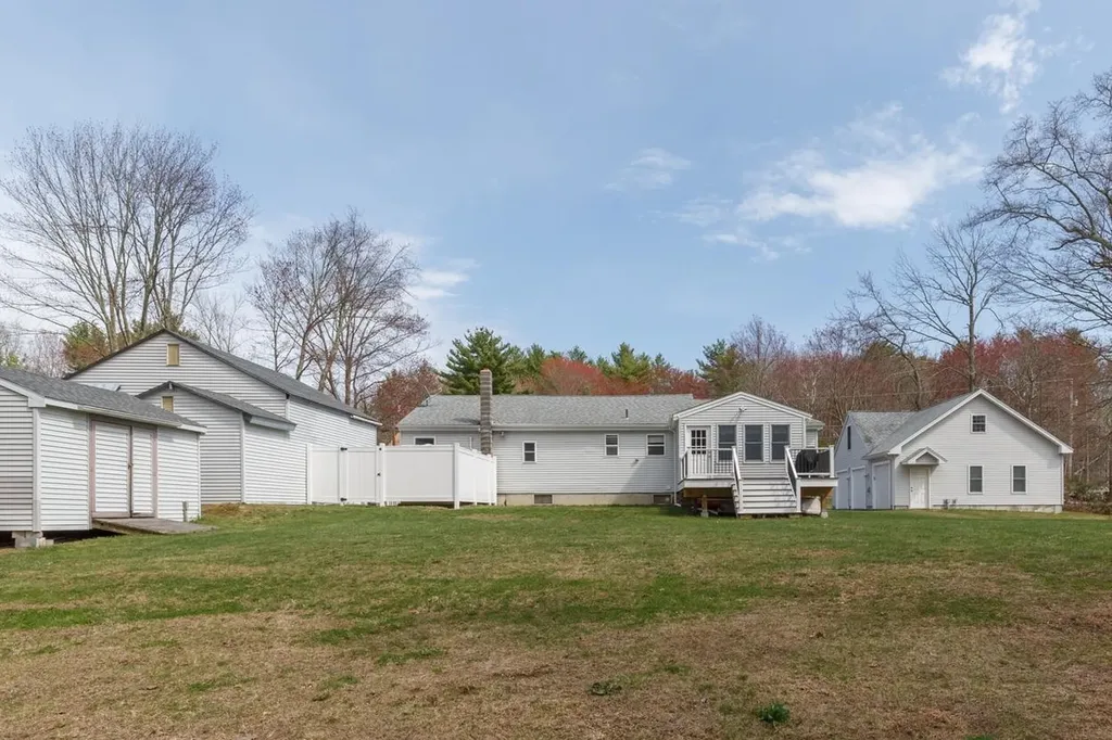 131 High Range Road Londonderry NH 03053