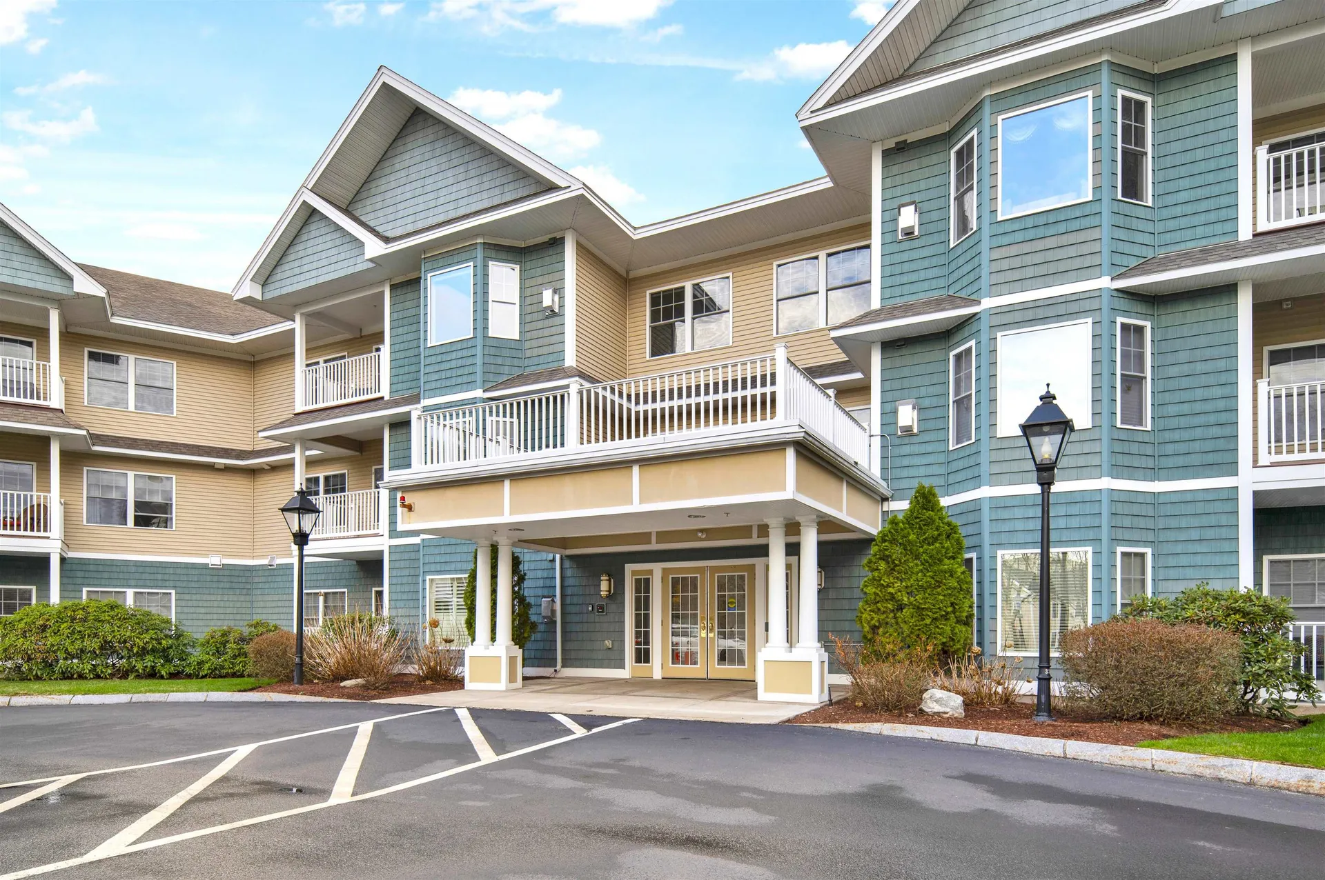 65 Hawthorne Drive Bedford NH 03110