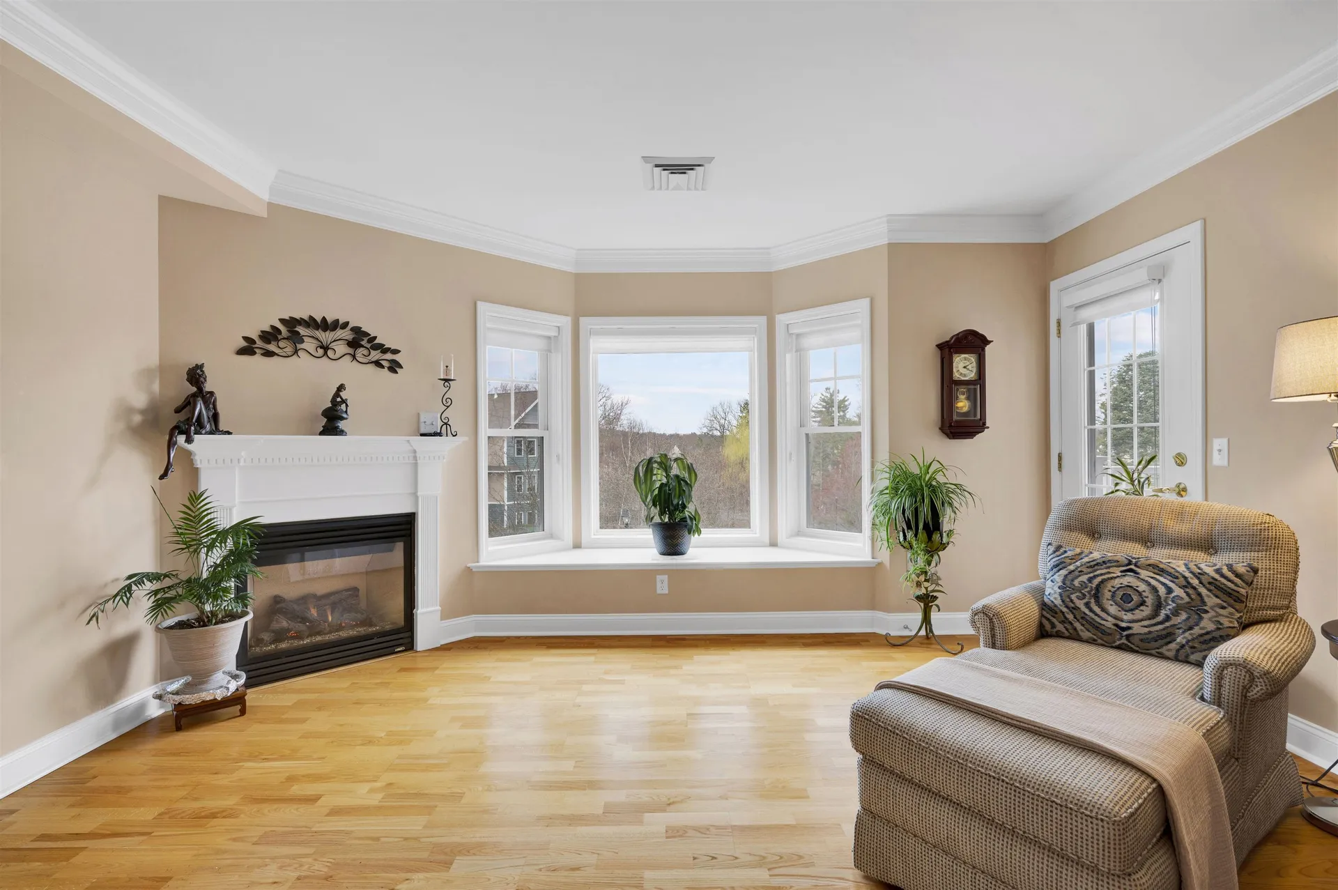 65 Hawthorne Drive Bedford NH 03110