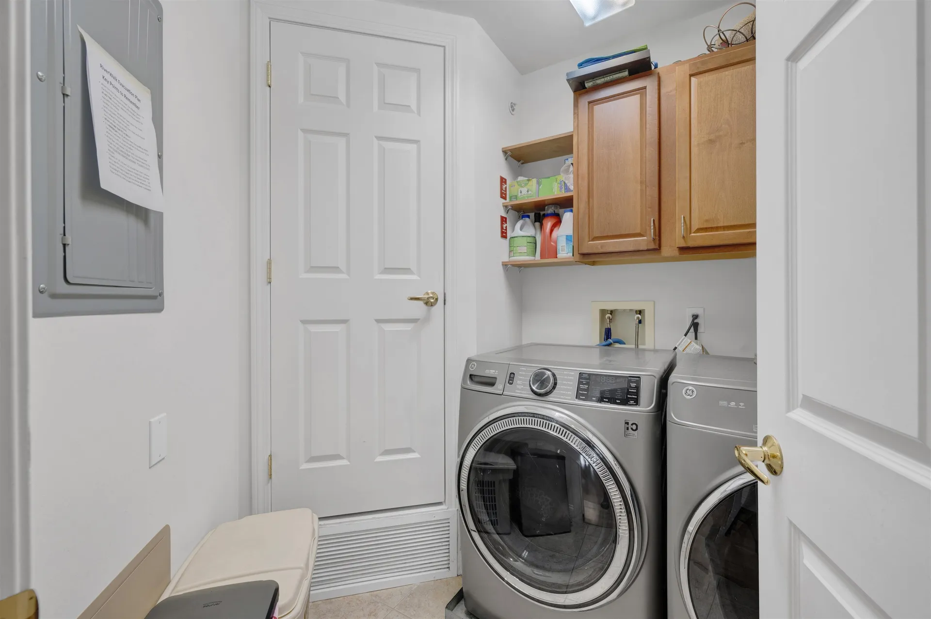 65 Hawthorne Drive Bedford NH 03110