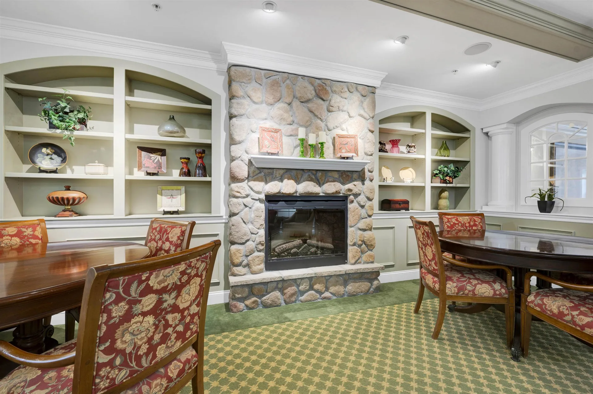 65 Hawthorne Drive Bedford NH 03110