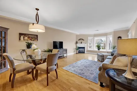 65 Hawthorne Drive Bedford NH 03110