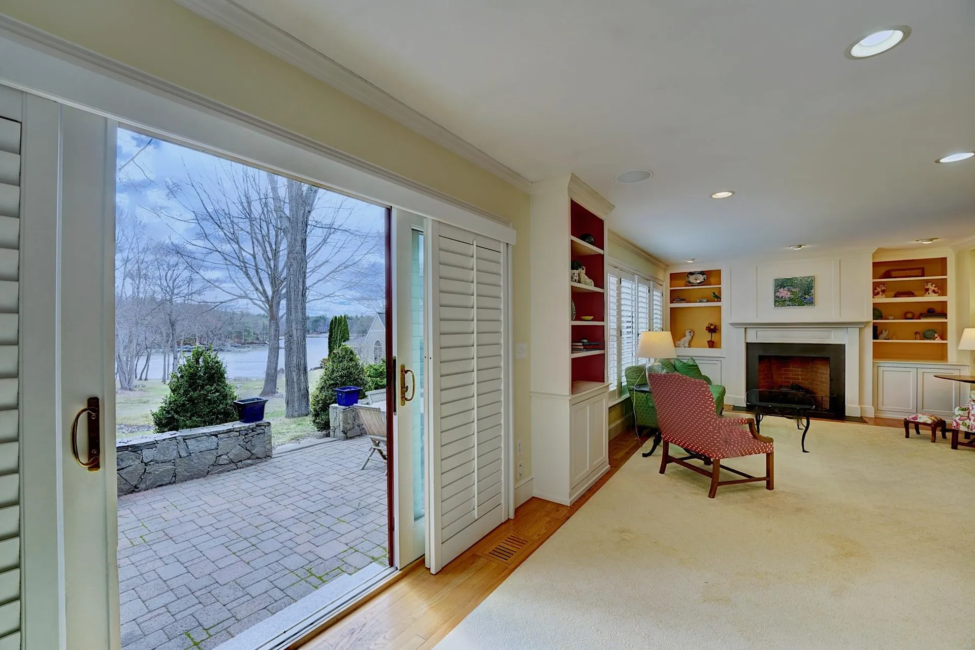 579 Sagamore Avenue Portsmouth NH 03801