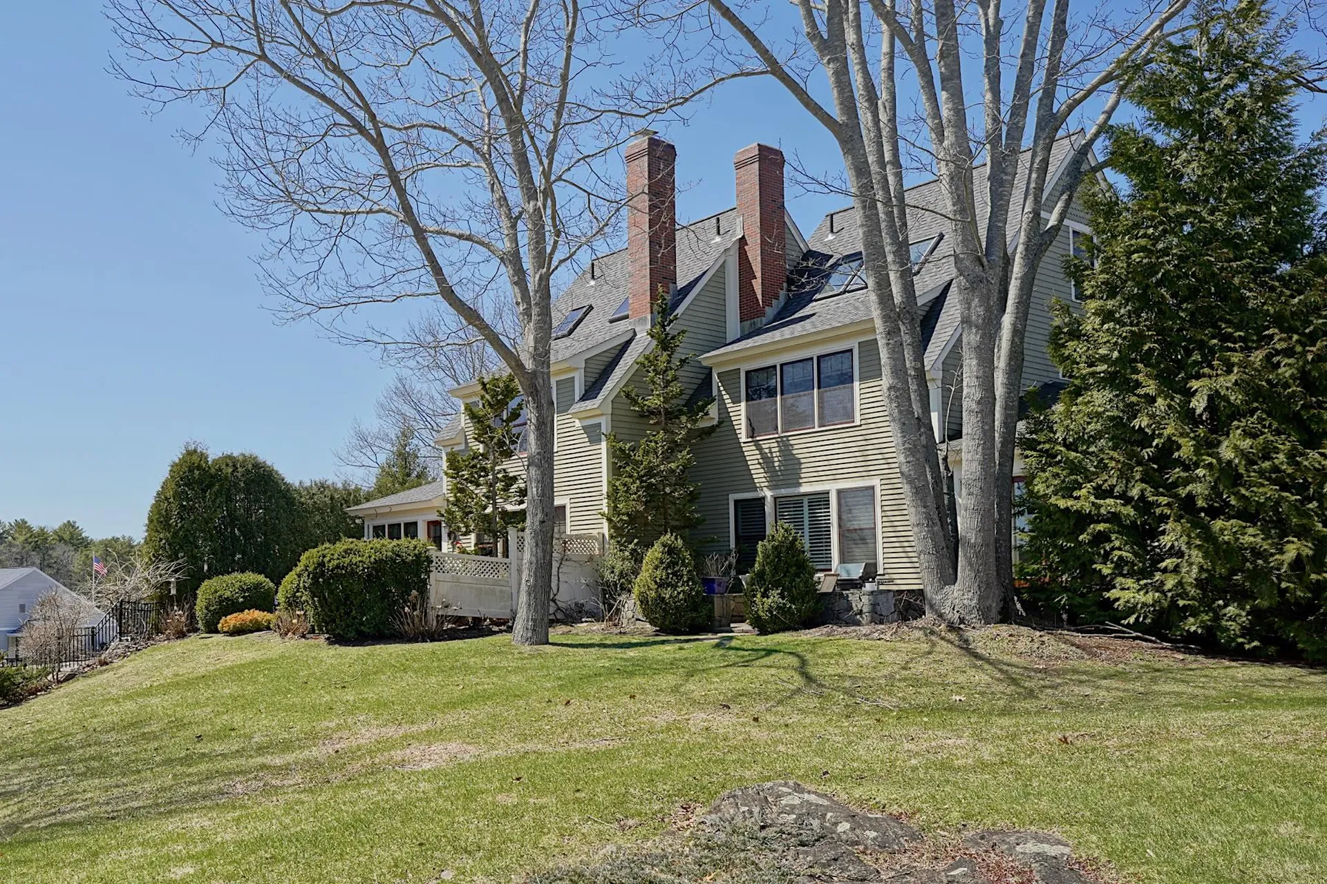 579 Sagamore Avenue Portsmouth NH 03801