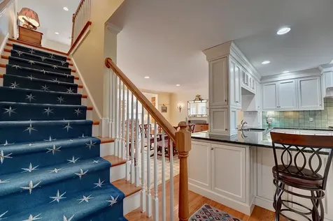 579 Sagamore Avenue Portsmouth NH 03801