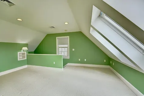 579 Sagamore Avenue Portsmouth NH 03801