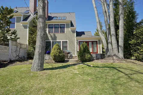 579 Sagamore Avenue Portsmouth NH 03801