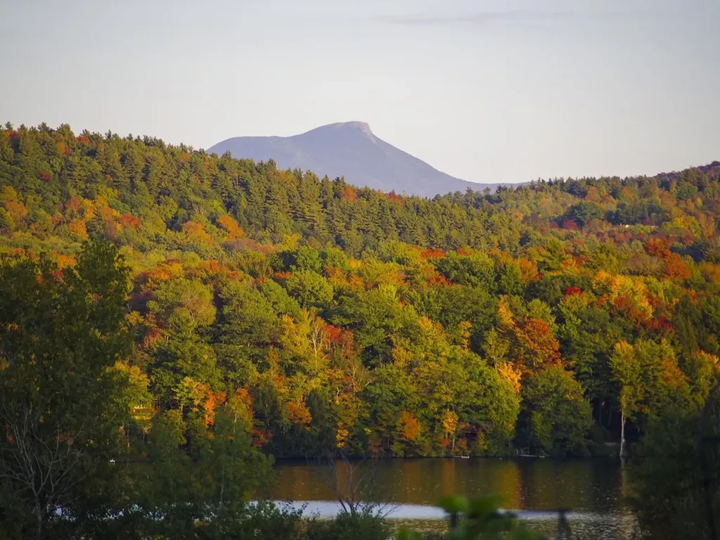 168 Place Road West Hinesburg VT 05461