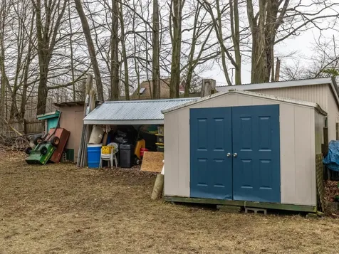 168 Place Road West Hinesburg VT 05461