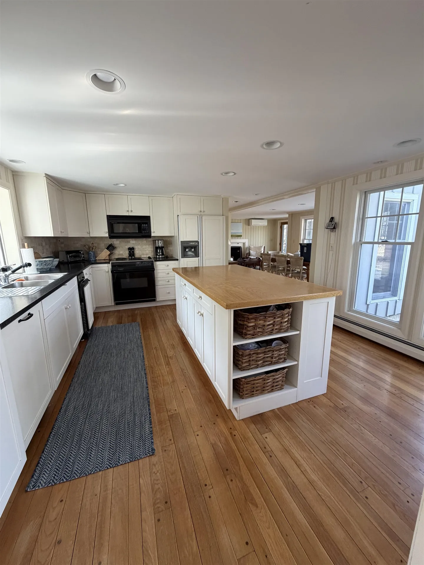 536 Governor Wentworth Highway Tuftonboro NH 03894