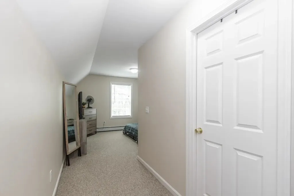 439 Silver Pine Lane Tamworth NH 03886