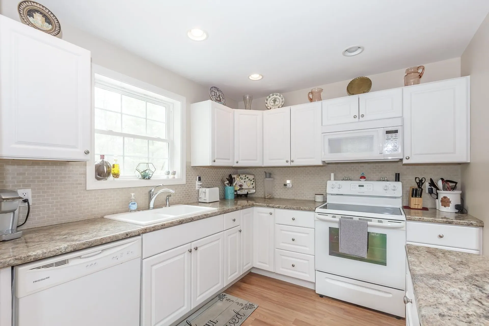 439 Silver Pine Lane Tamworth NH 03886