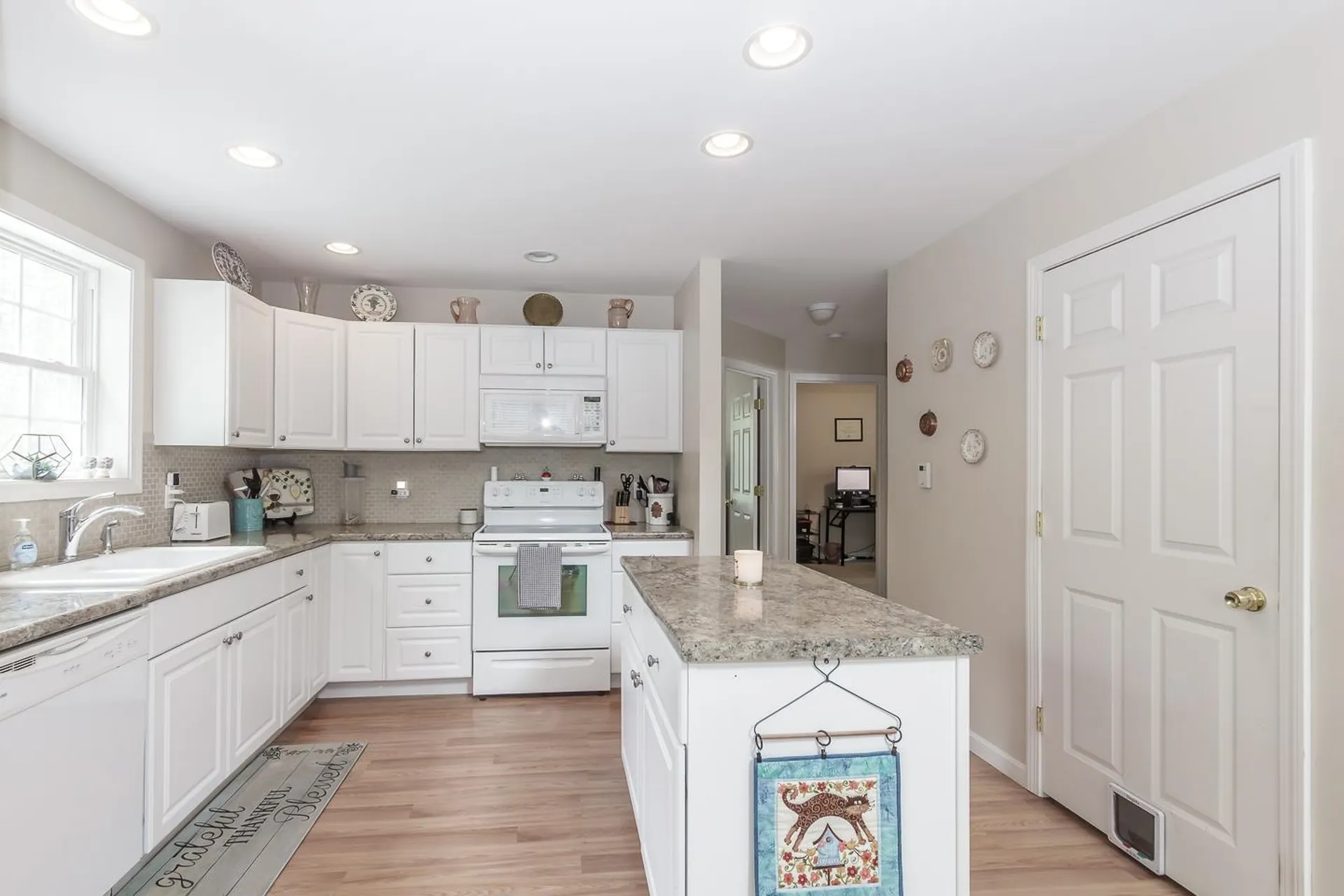 439 Silver Pine Lane Tamworth NH 03886