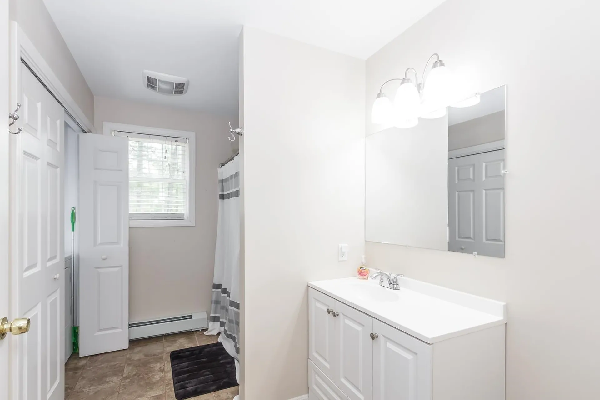439 Silver Pine Lane Tamworth NH 03886