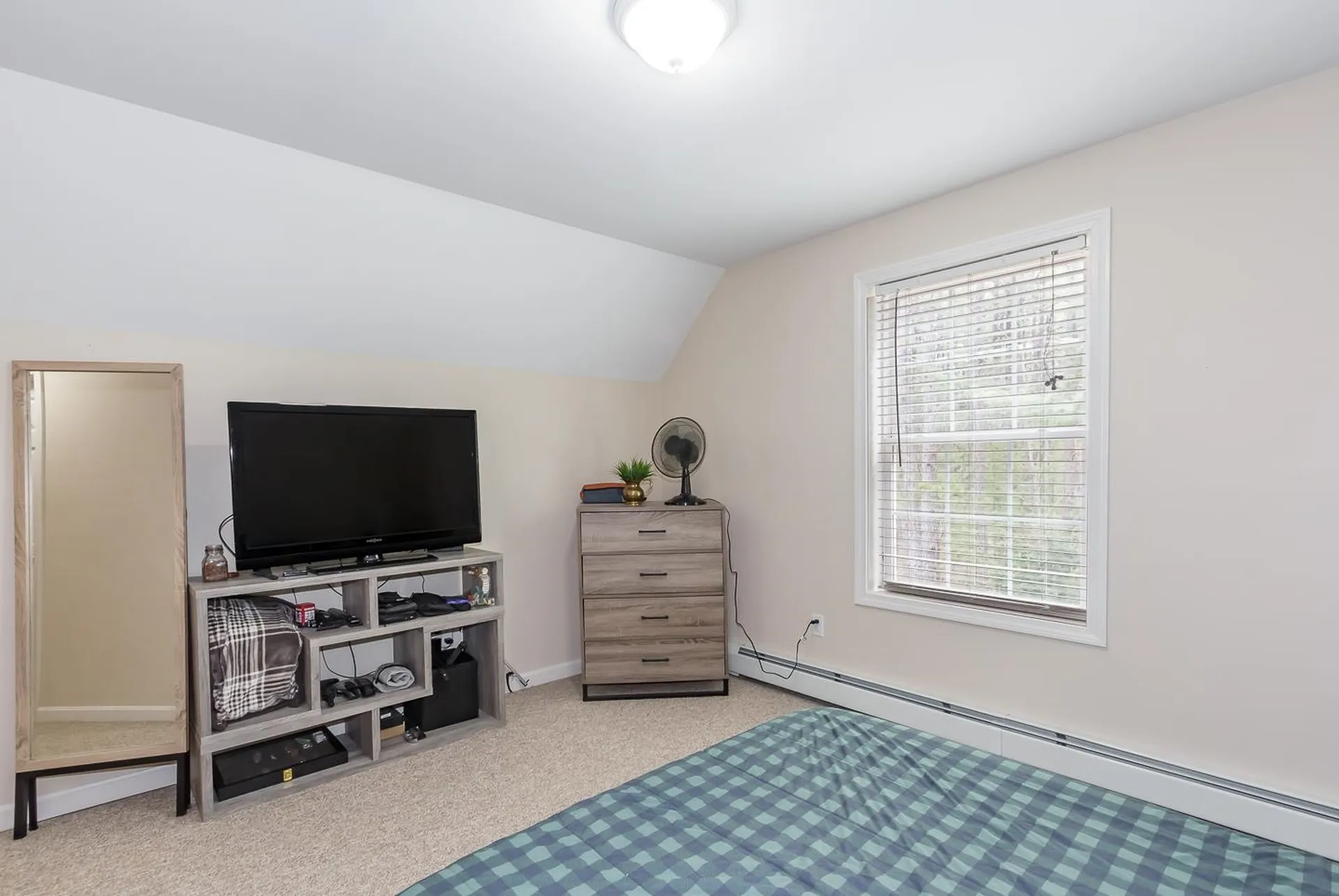 439 Silver Pine Lane Tamworth NH 03886