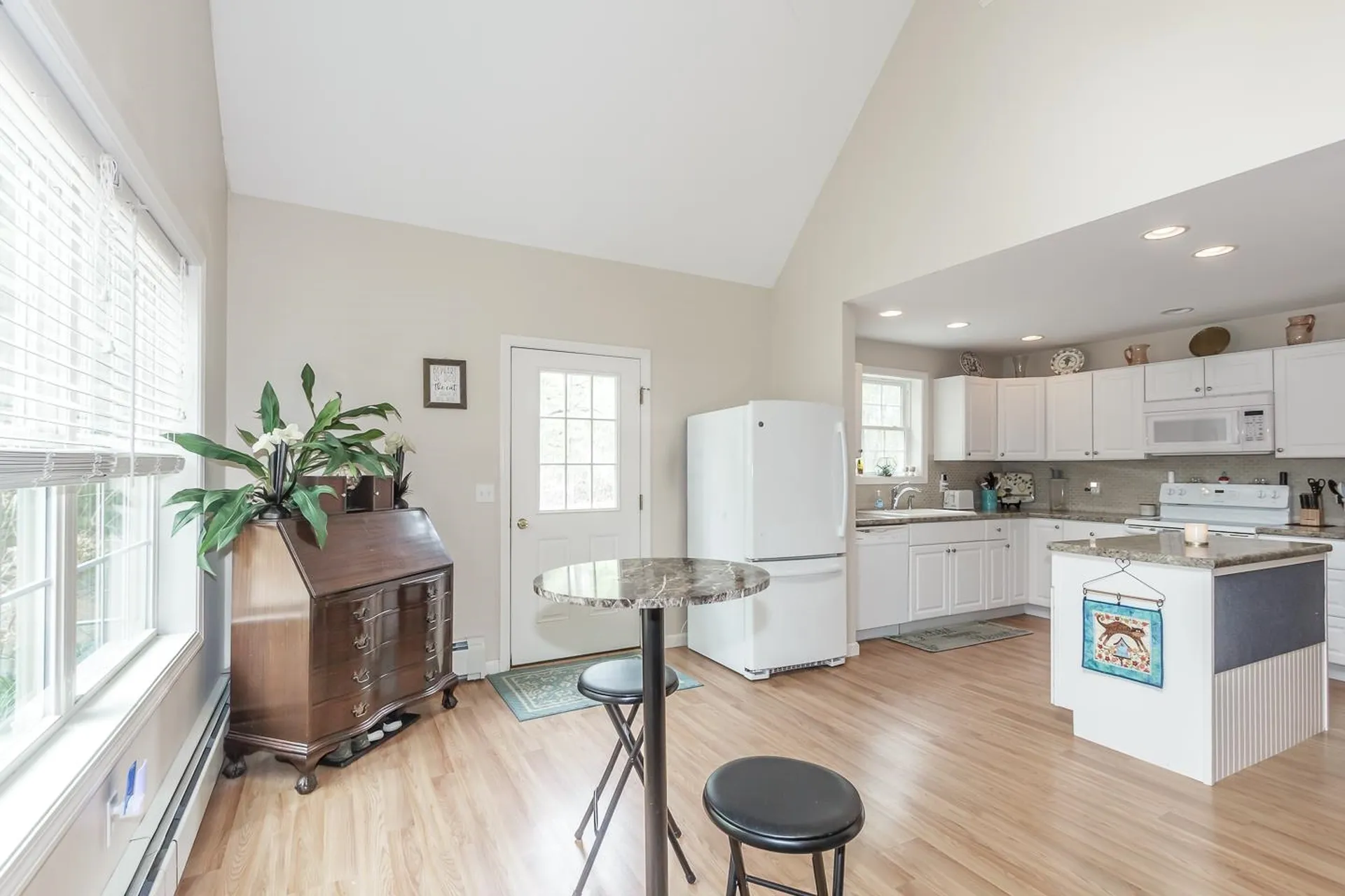 439 Silver Pine Lane Tamworth NH 03886