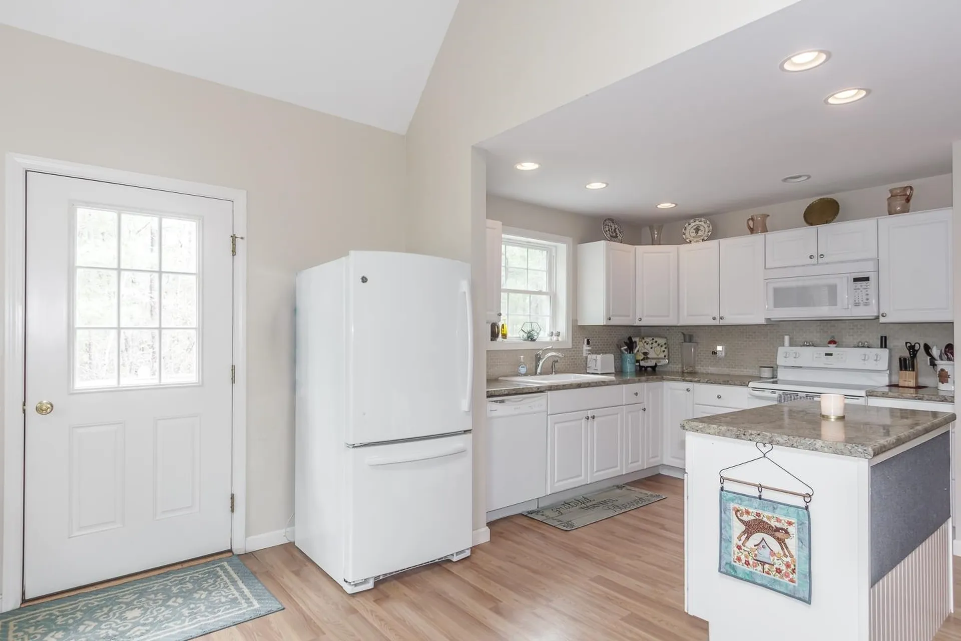 439 Silver Pine Lane Tamworth NH 03886