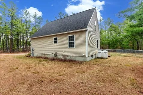 439 Silver Pine Lane Tamworth NH 03886
