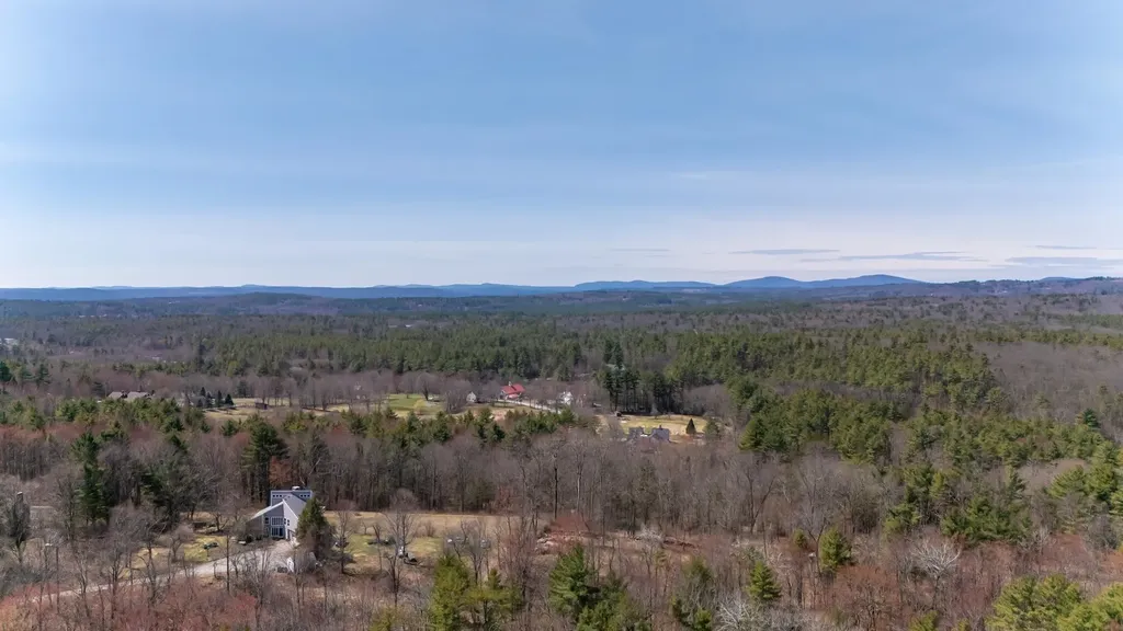 19 Highland Drive Amherst NH 03031