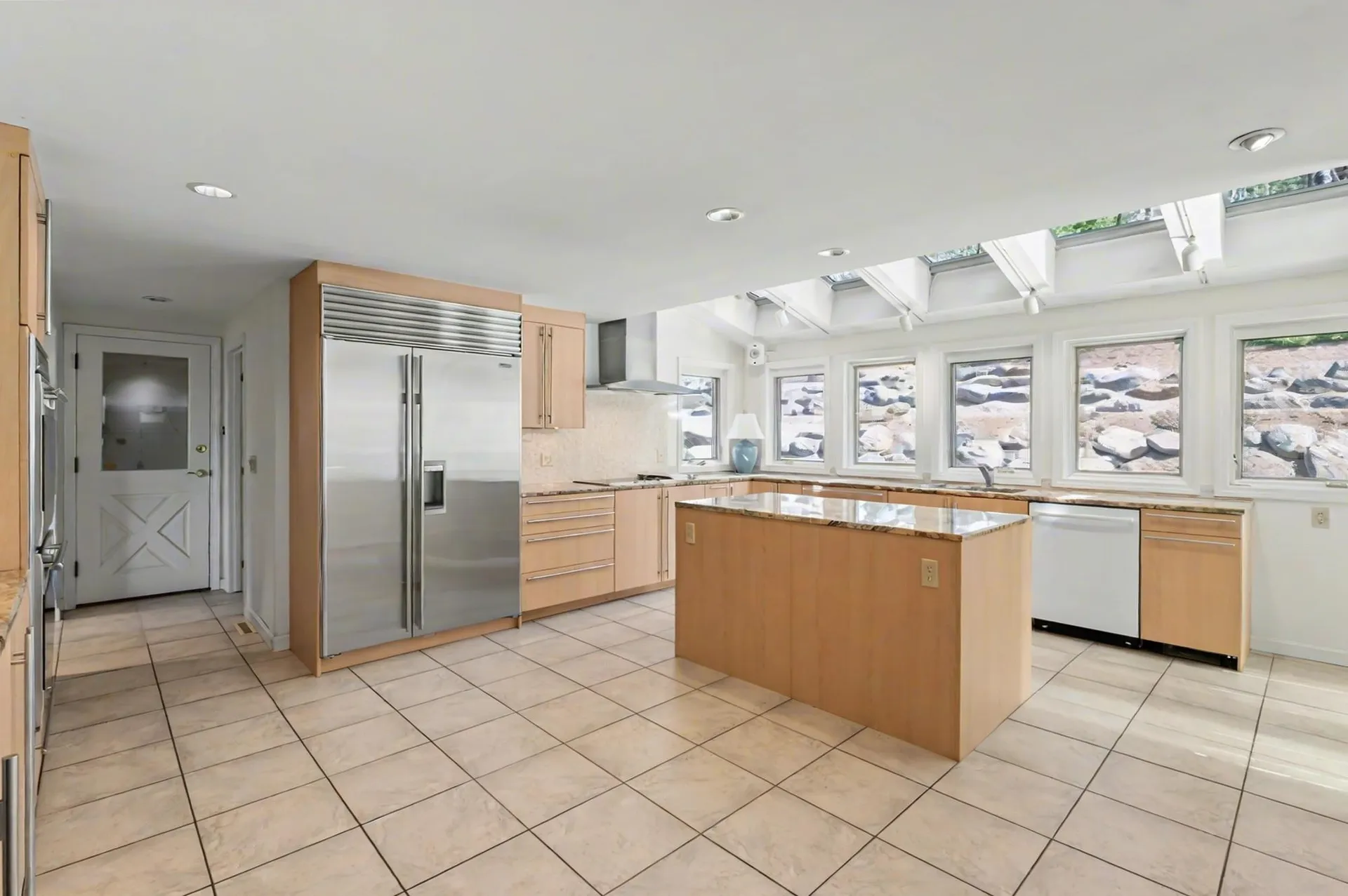 19 Highland Drive Amherst NH 03031