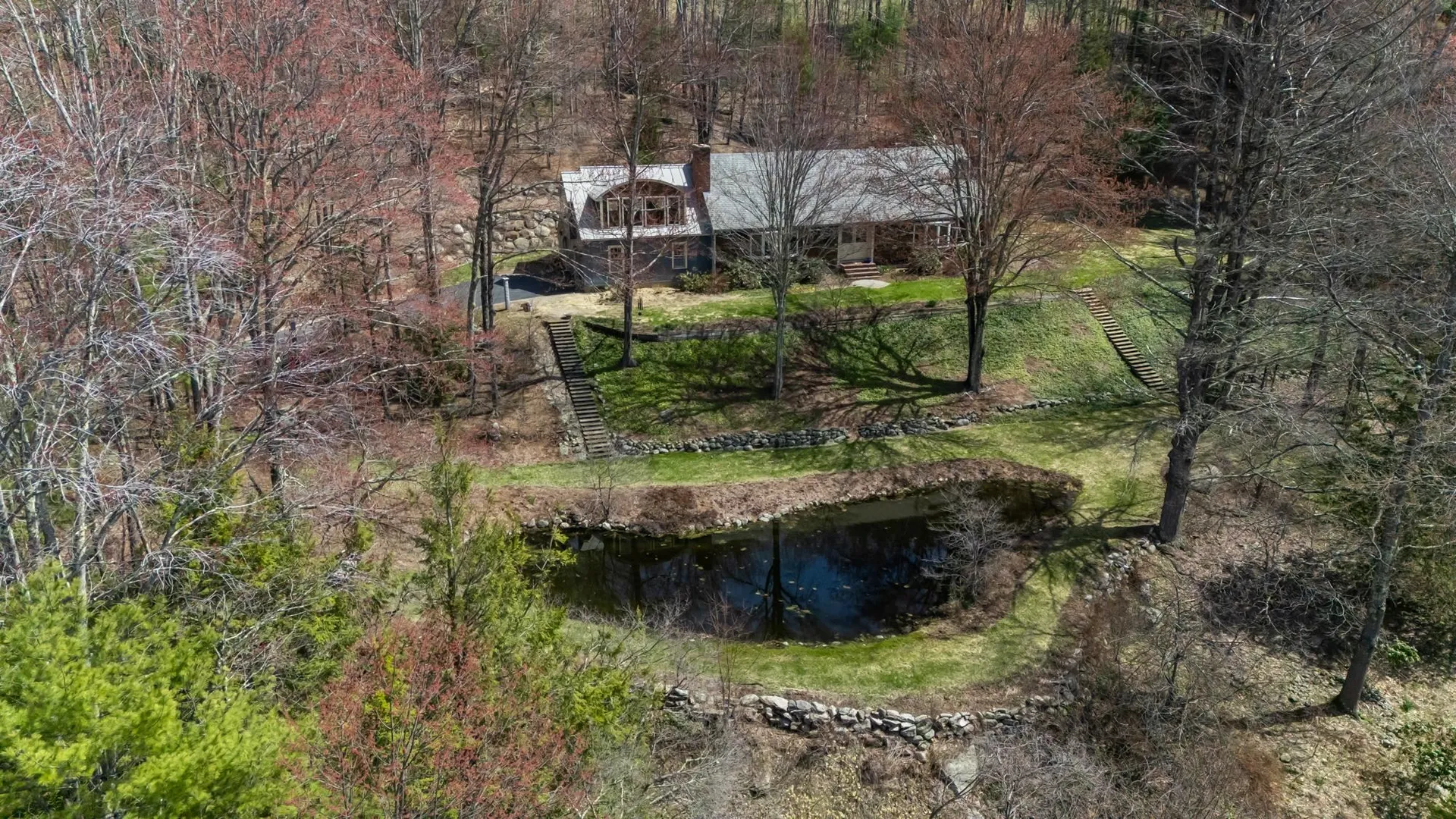 19 Highland Drive Amherst NH 03031