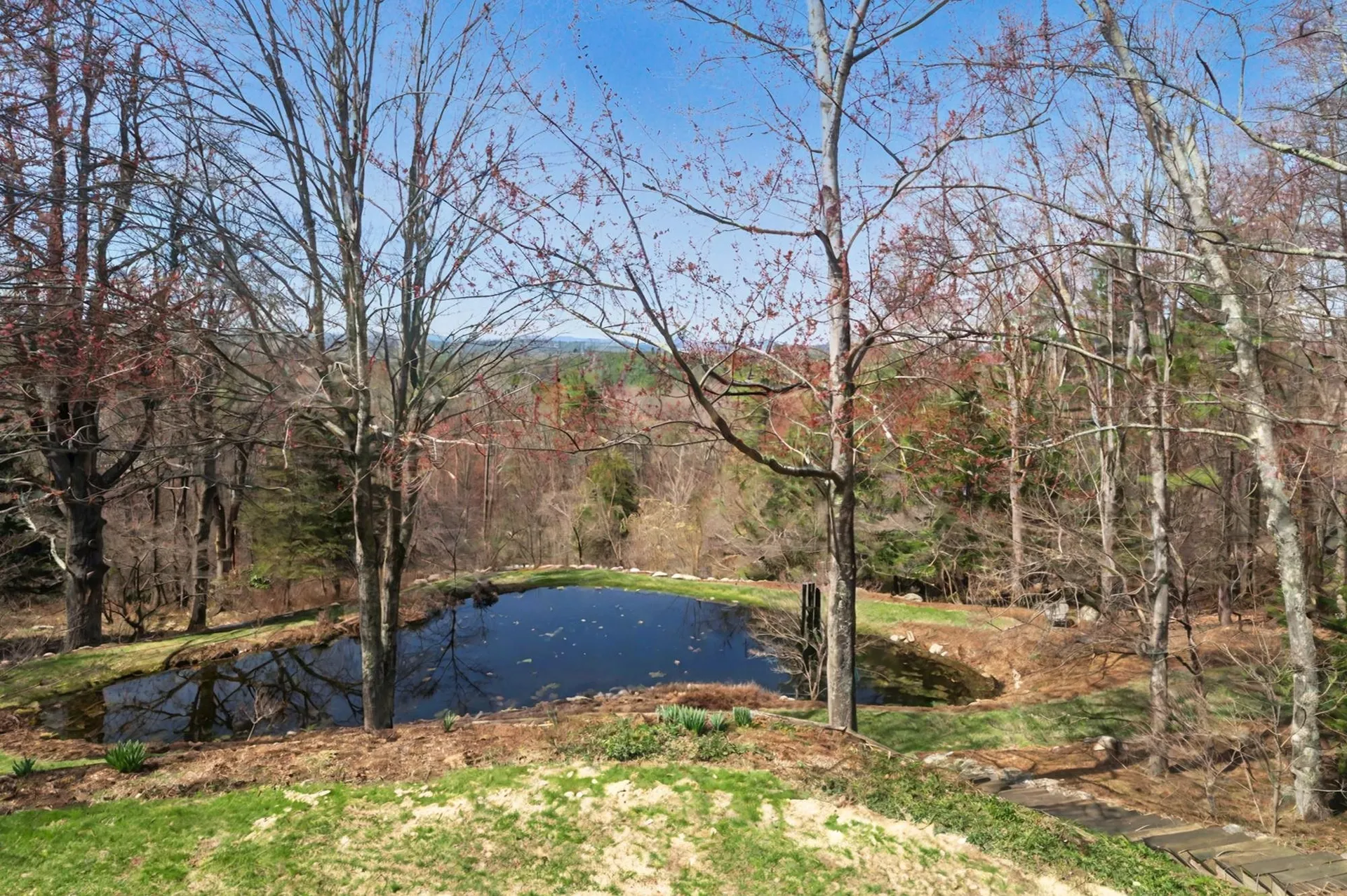 19 Highland Drive Amherst NH 03031