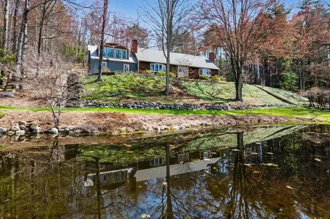 19 Highland Drive Amherst NH 03031