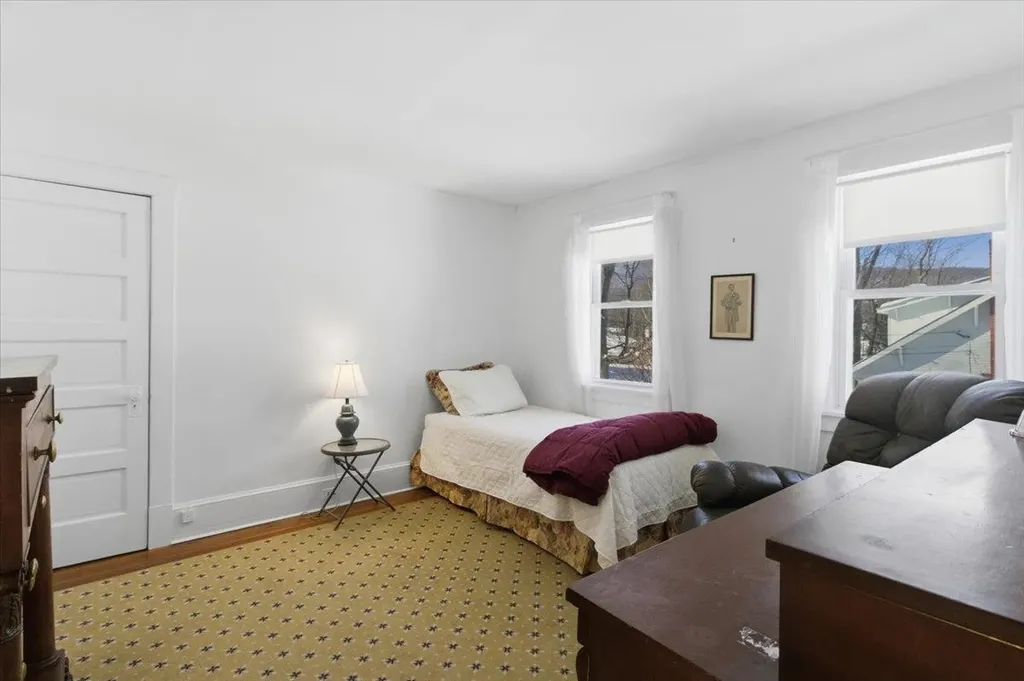 231 Washington Avenue Bennington VT 05201