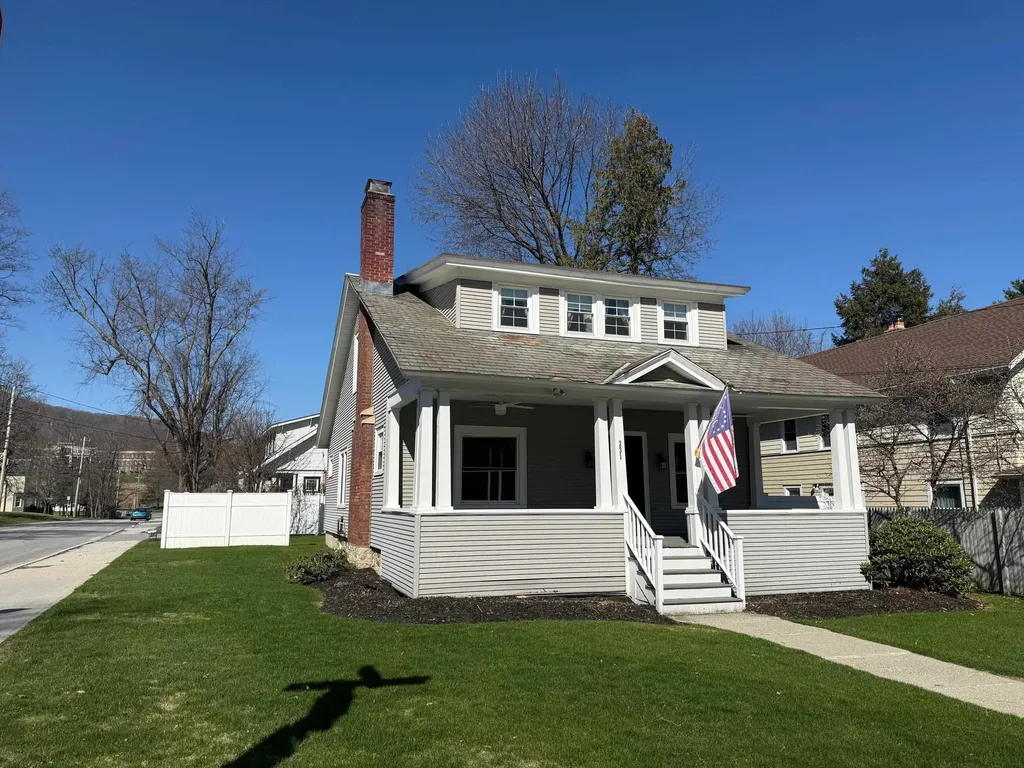 231 Washington Avenue Bennington VT 05201